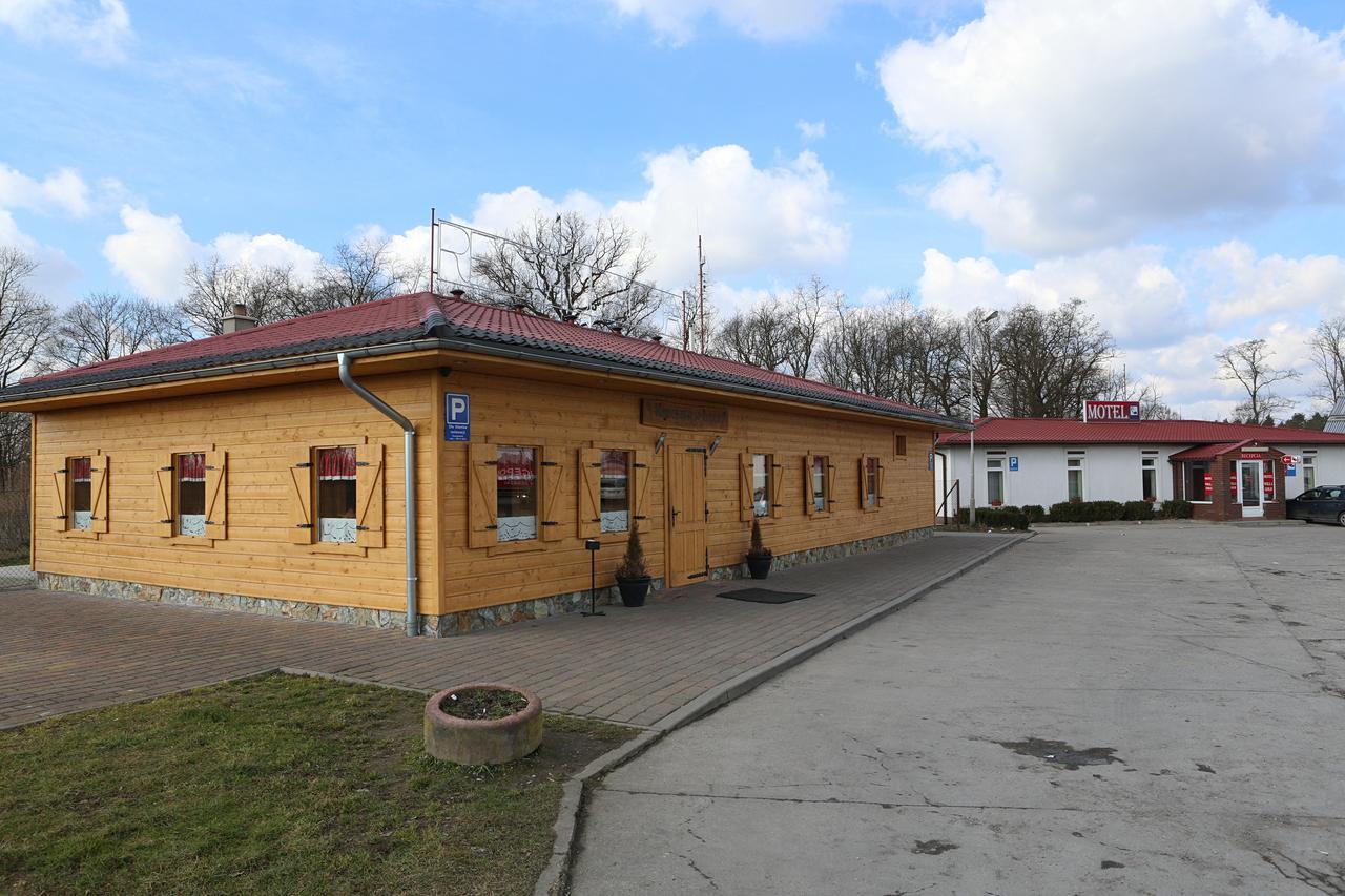 Motel W Lace Boleslawiec  Buitenkant foto