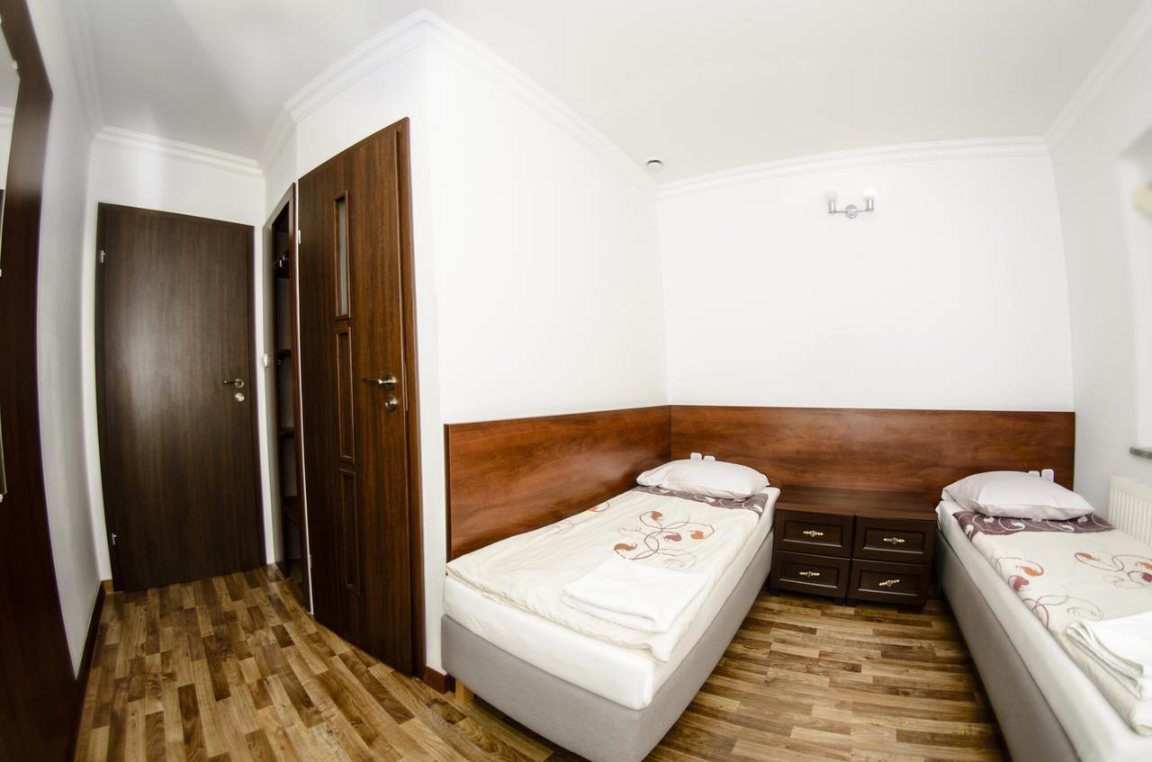 Motel W Lace Boleslawiec  Buitenkant foto